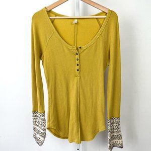 Free People Alpine Knit Cuff Thermal Henley Top Long Sleeve Shirt Mustard Gold M